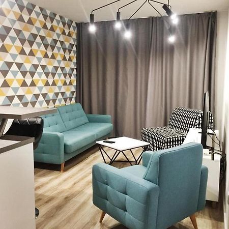 Apartamenty Zajezdnia Mtp Poznan Bagian luar foto