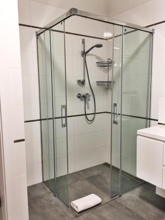Apartamenty Zajezdnia Mtp Poznan Bagian luar foto